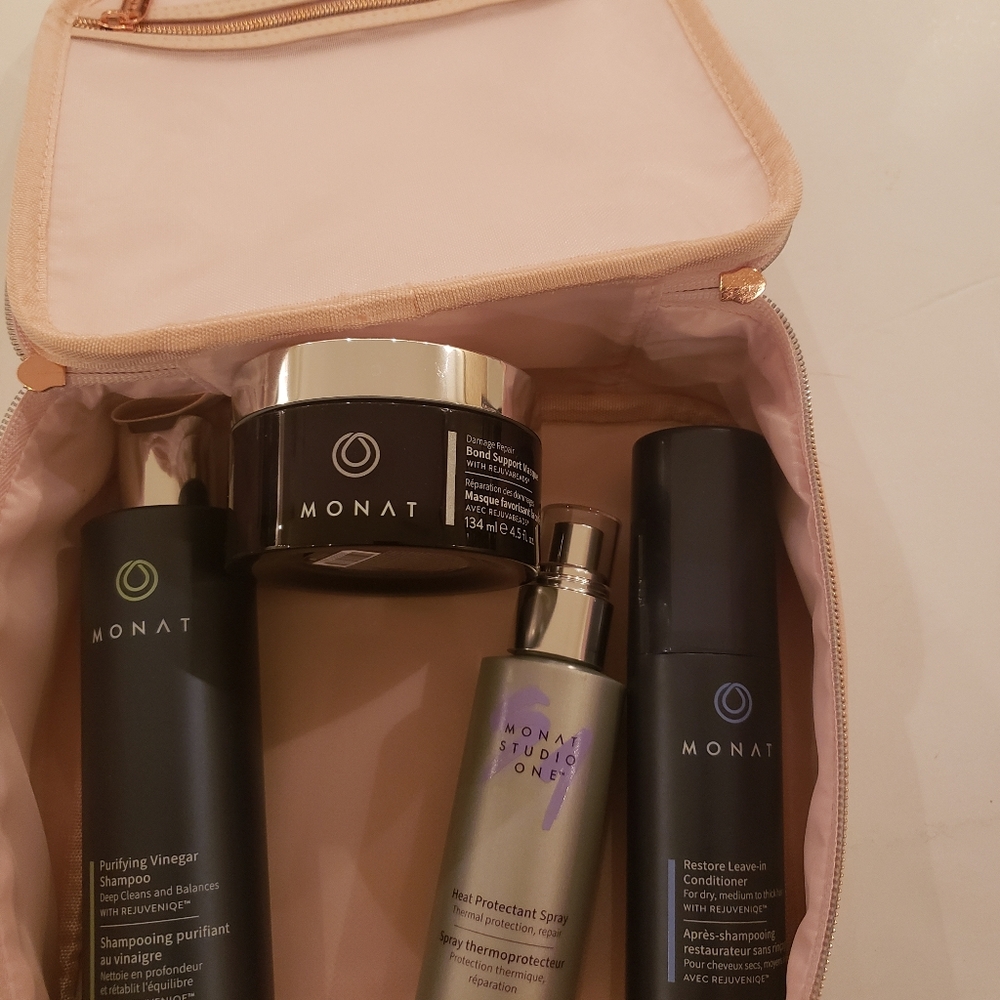 New Monat hair case and case